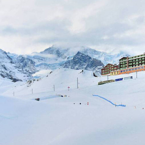 THE COSIEST WINTER RETREATS