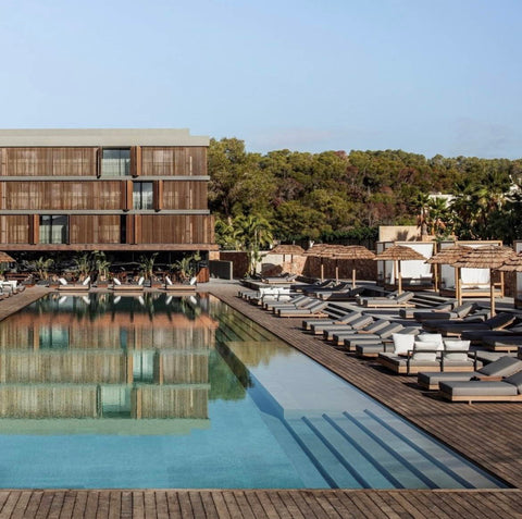 OFF SEASON TRAVEL - OKU IBIZA