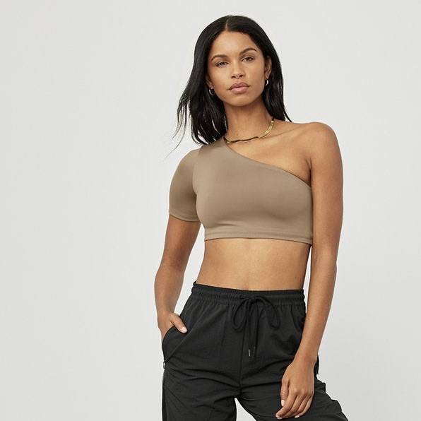 ACTIVEWEAR TRENDS FOR 2022