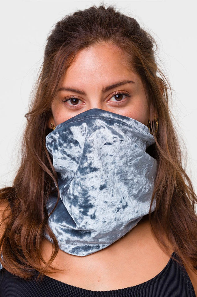 ONZIE Mindful Face Masks Face Cover Steel Velvet | Shop Online at SPORTLES.com