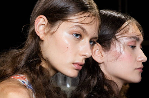 HOW TO MAKE YOUR OWN SPA-WORTHY FACE MASKS AT HOME