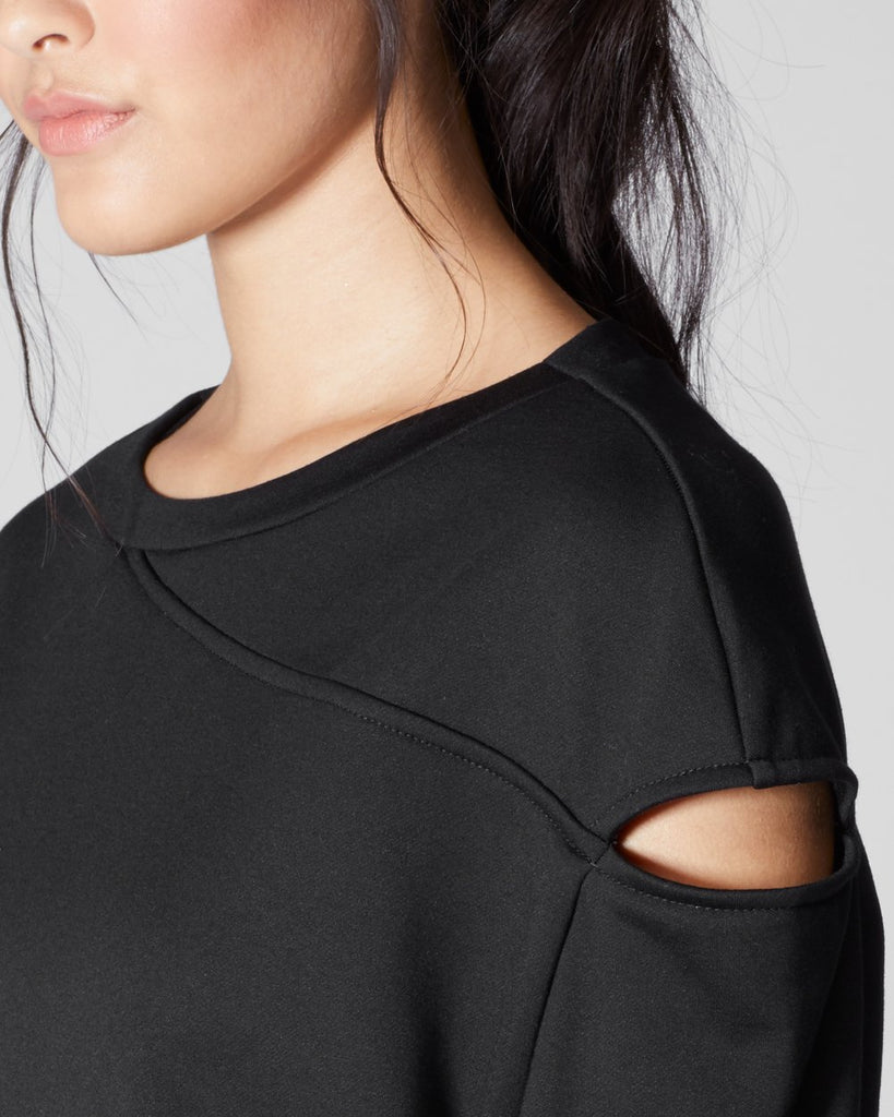 Perfect layers from studio to streets - At SPORTLES.com