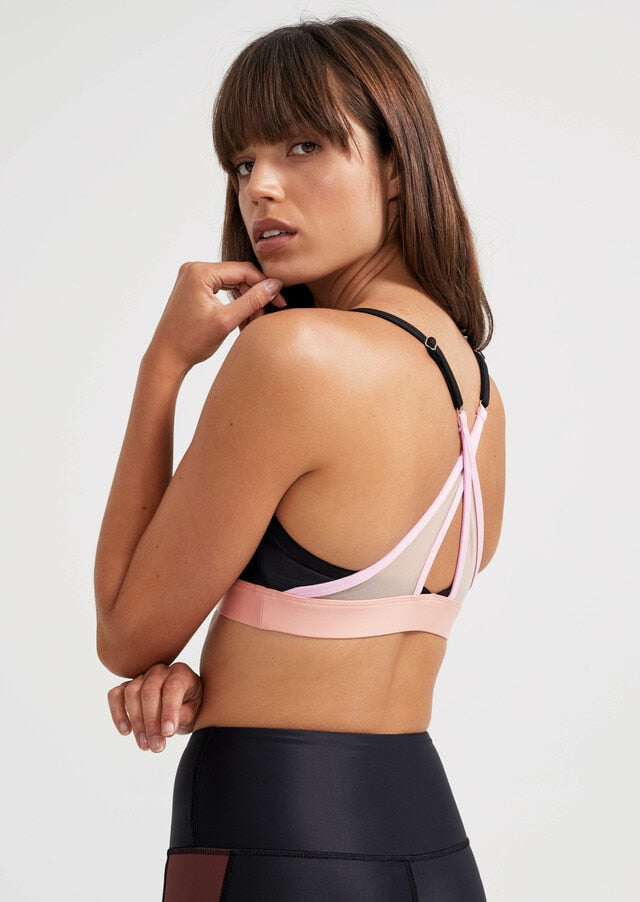 P.E NATION Point Forward Sports Bra Black | Sustainable Activewear SPORTLES.com