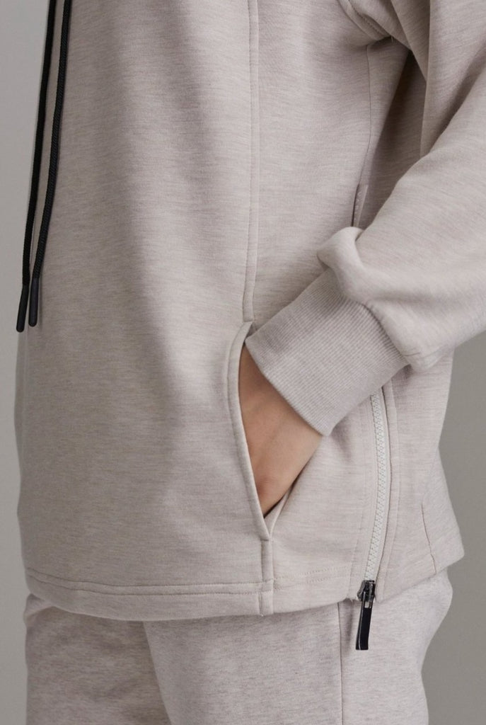 VARLEY Atlas Sweat Silver Grey | Shop Loungewear Online SPORTLES.com