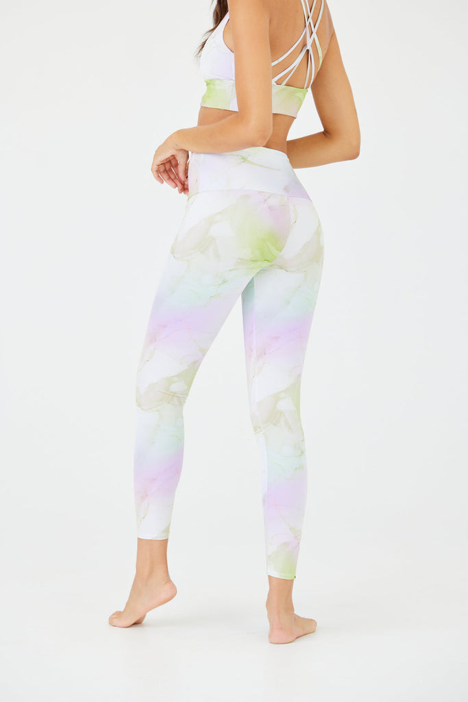 ONZIE High Rise Legging Journey | Shop Online at SPORTLES.com