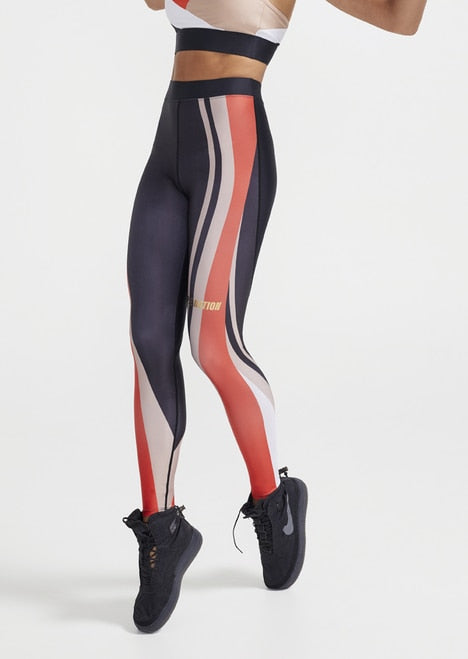 P.E NATION Pace Change Legging Black | Sustainable Leggings SPORTLES.com