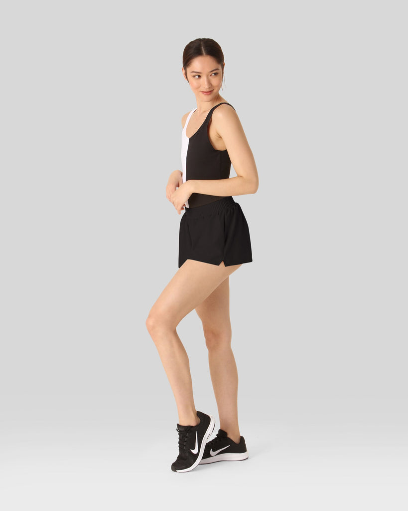 VAARA Stella Gathered Short Black  | Shop Online SPORTLES.com