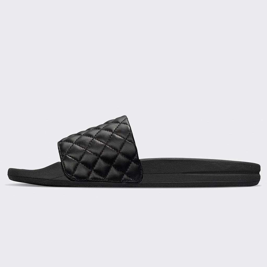 APL Women's Lusso Slide Black | Shop Online Premium Activewear at sportles.com